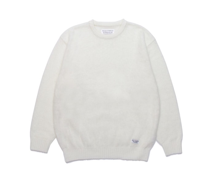 KN05-WHT-F-min