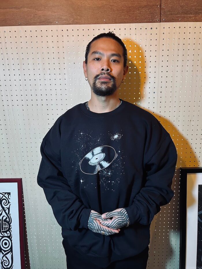 exodus(エクソダス)｜SPACE VINYL RECORD SWEAT CREW NECK｜正規通販
