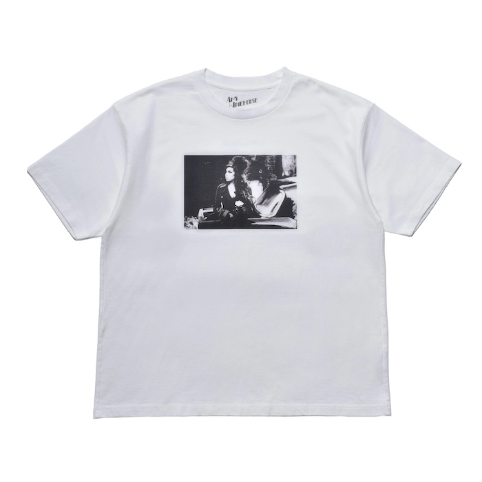 MINEDENIM Amy Winehouse "Lean On A Car" Photo S/S Tee